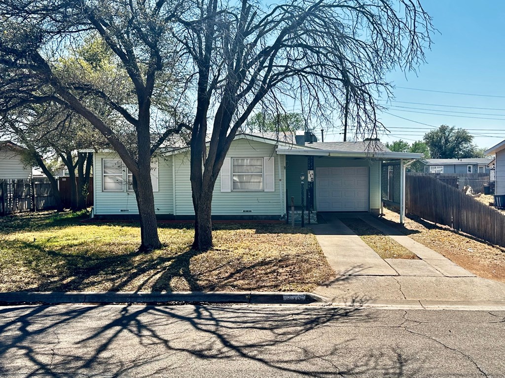 110 Holly Dr, Midland, Texas image 2