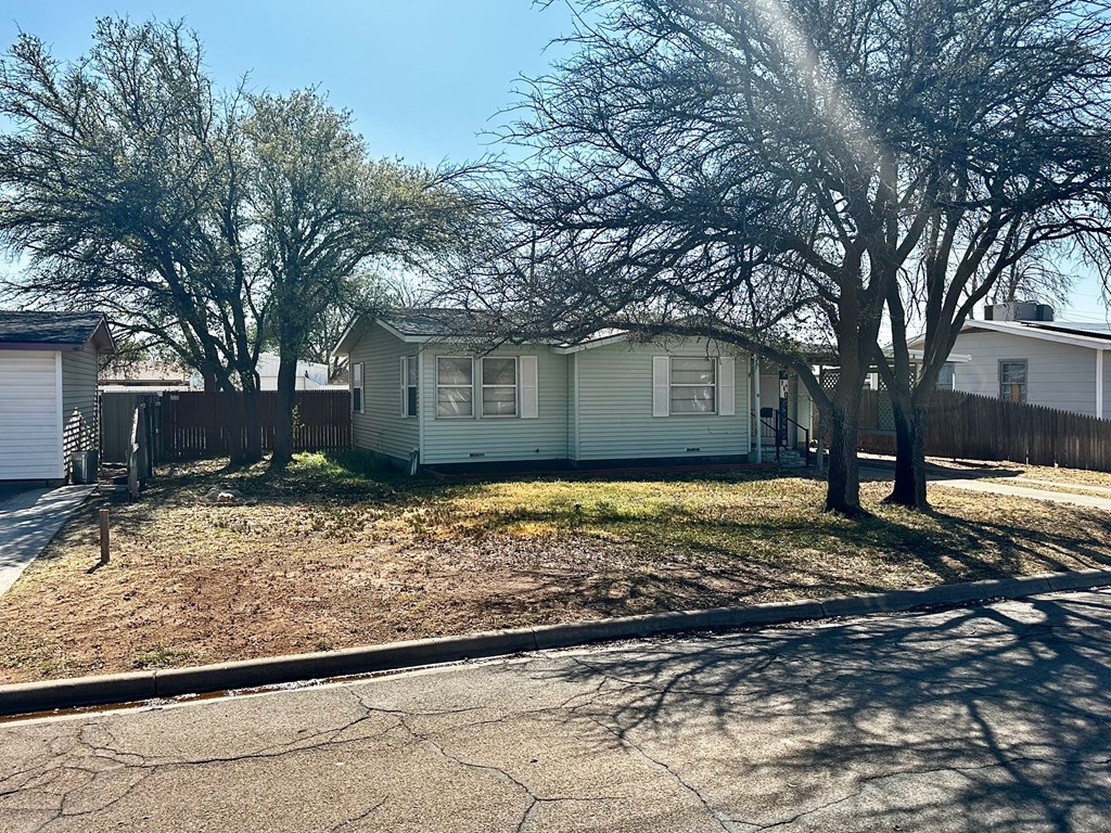 110 Holly Dr, Midland, Texas image 3