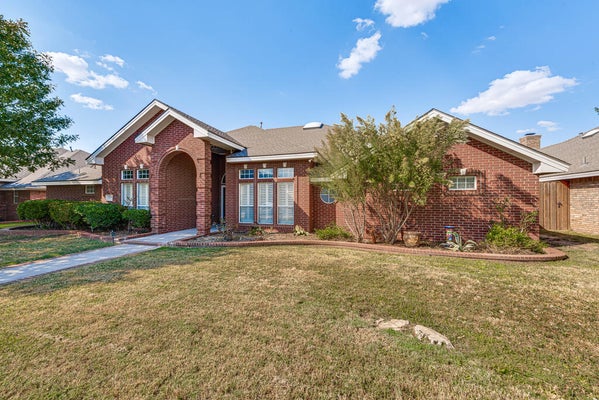 5804 CRANSTON PL, MIDLAND, TX 79707 - Image d9aac8fc2b7da70da86d838bffadc17a/276426897