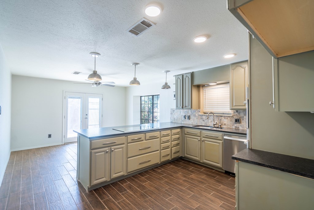 4404 Lennox Dr, Midland, Texas image 6