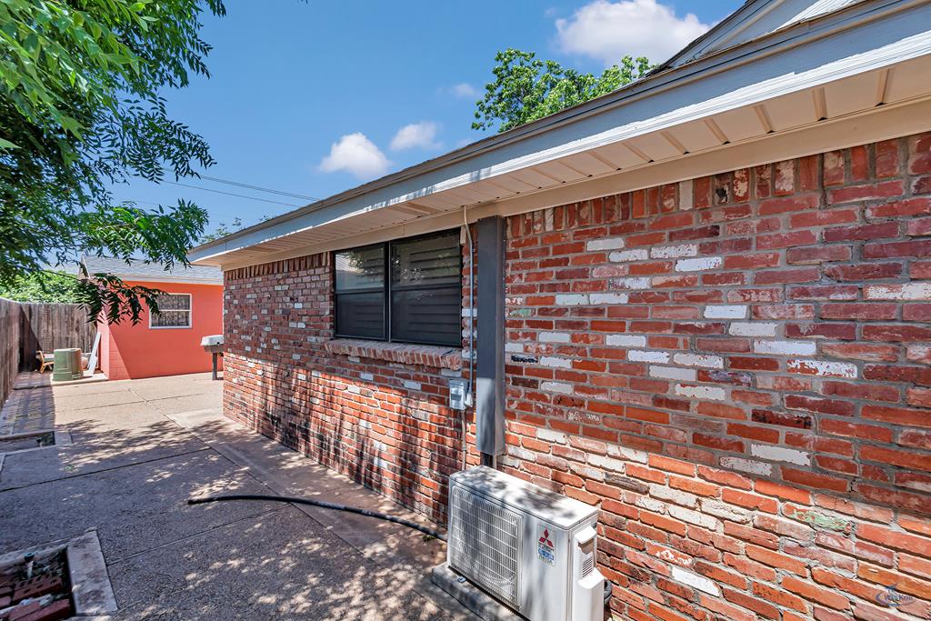 2310 W Shandon Ave, Midland, Texas image 38