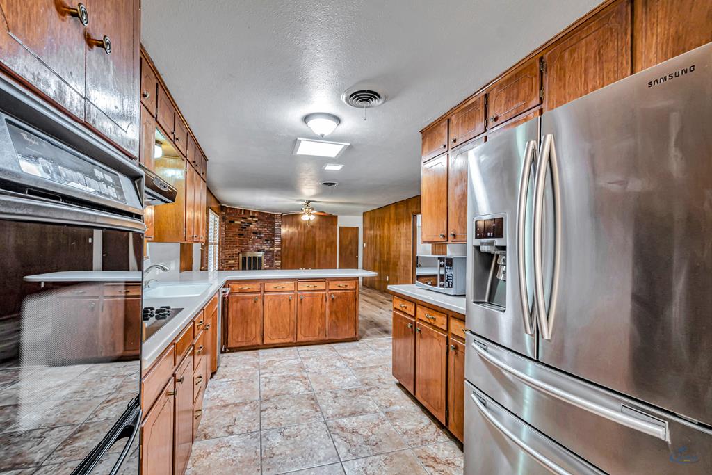 2310 W Shandon Ave, Midland, Texas image 6