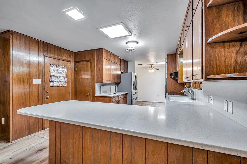 2310 W Shandon Ave, Midland, Texas image 11