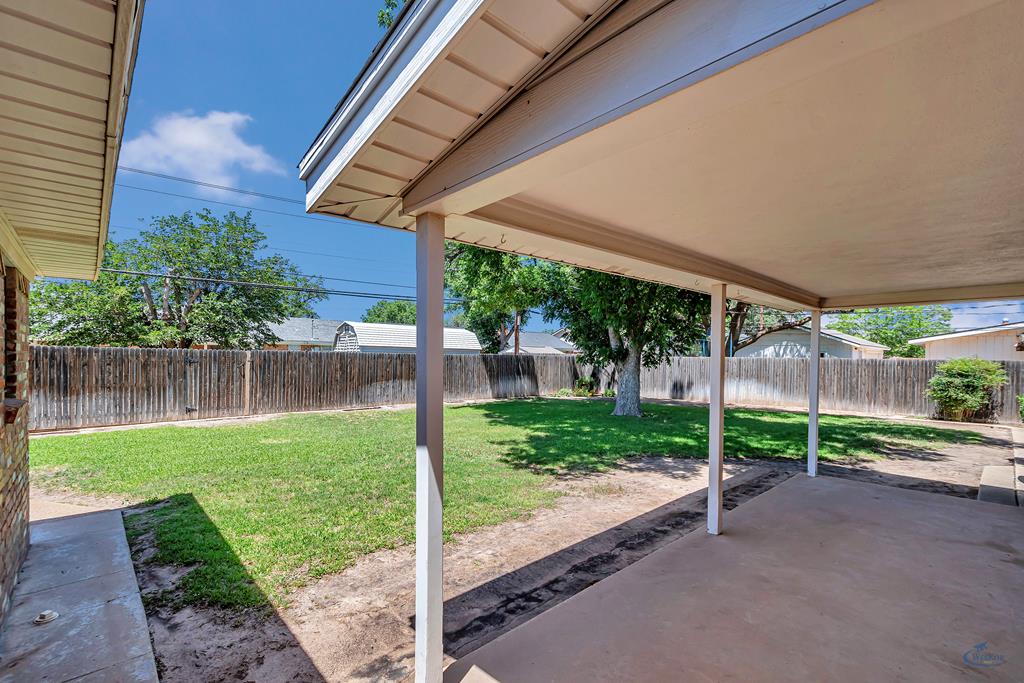 2310 W Shandon Ave, Midland, Texas image 33