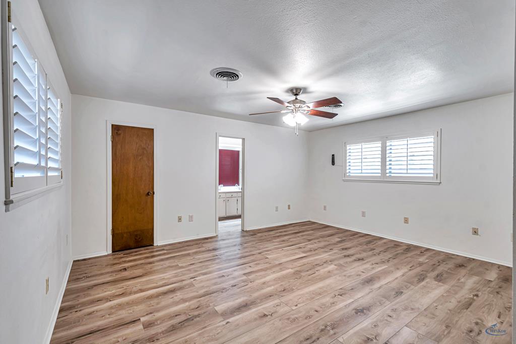 2310 W Shandon Ave, Midland, Texas image 18