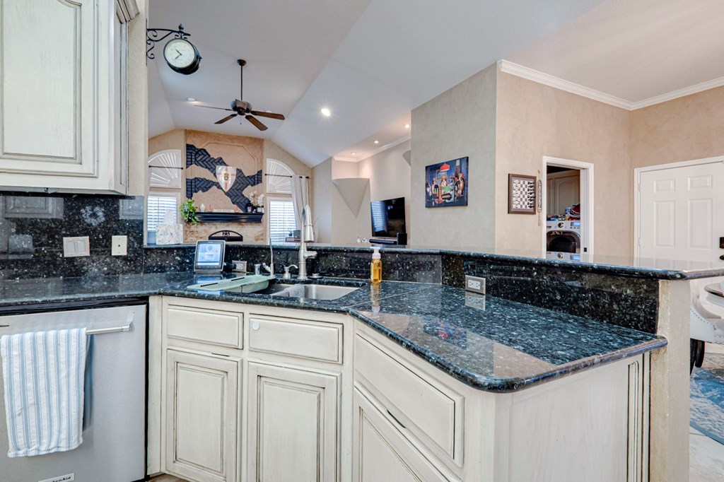 4116 Baybrook Dr, Midland, Texas image 25