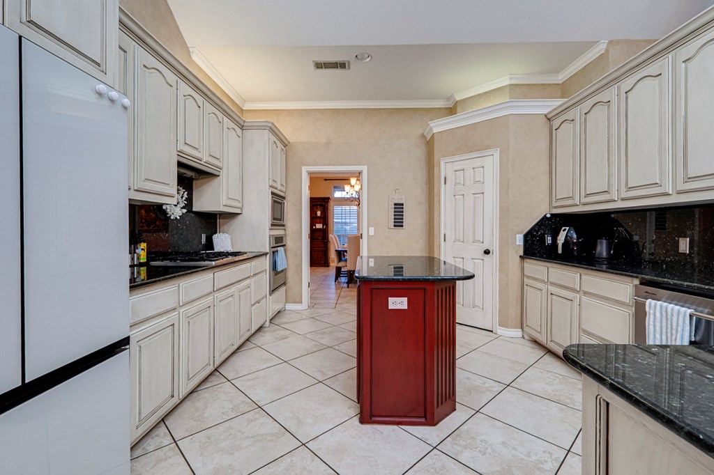 4116 Baybrook Dr, Midland, Texas image 20