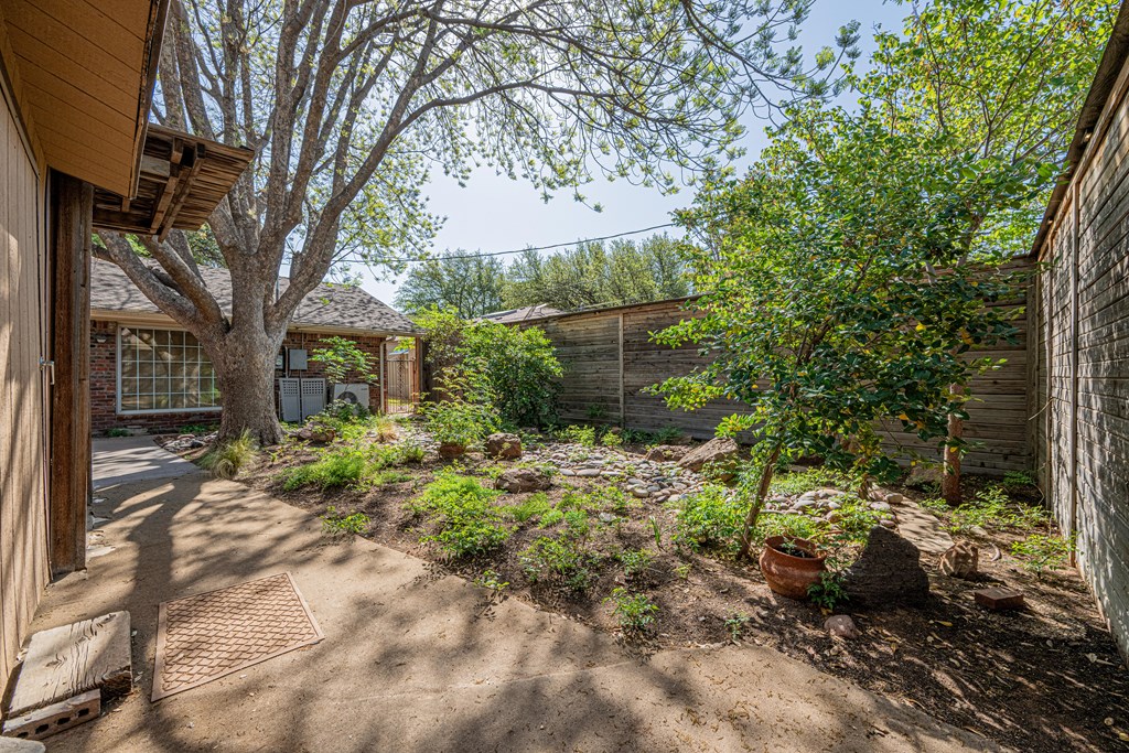 2101 Oaklawn Dr, Midland, Texas image 35