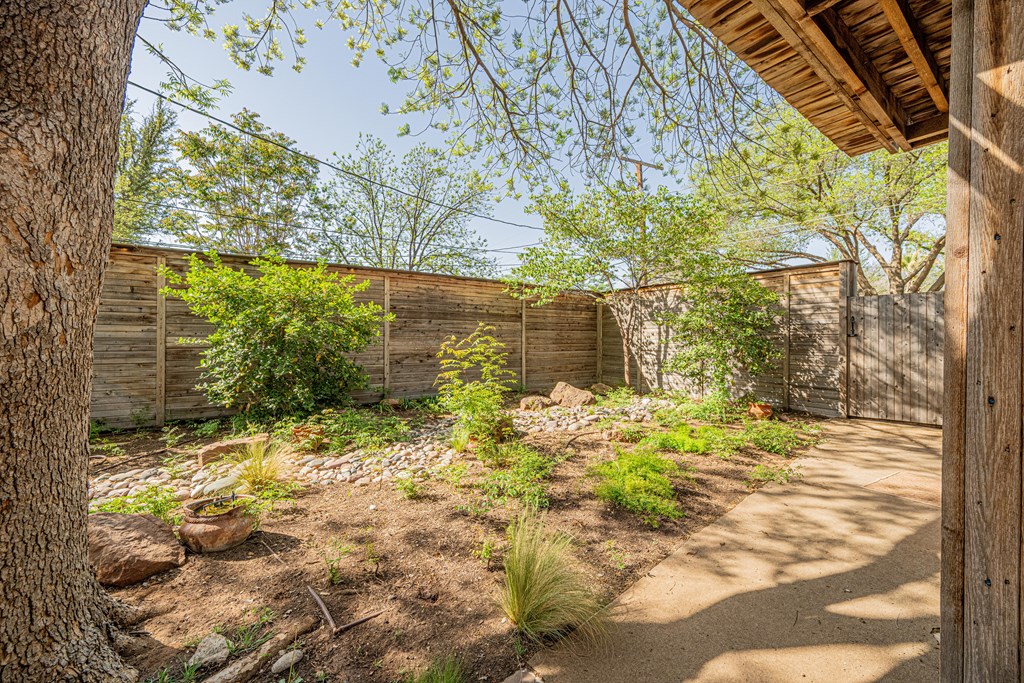 2101 Oaklawn Dr, Midland, Texas image 34