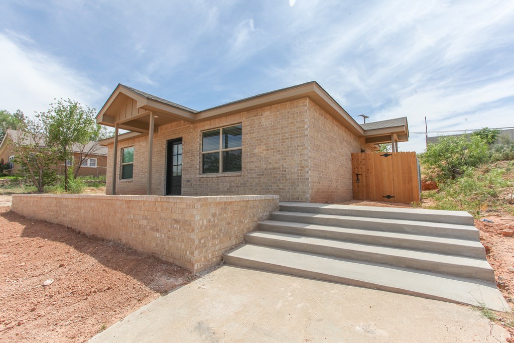 1202 Main St, Big Spring, Texas image 3