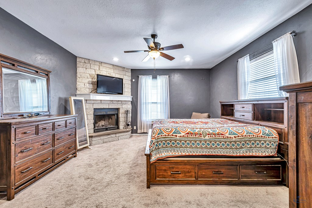 10500 E County Rd 90, Midland, Texas image 36