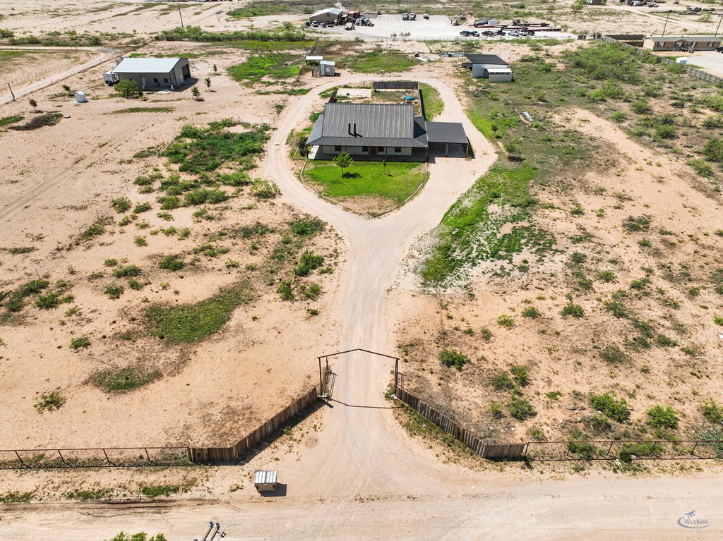 10500 E County Rd 90, Midland, Texas image 8