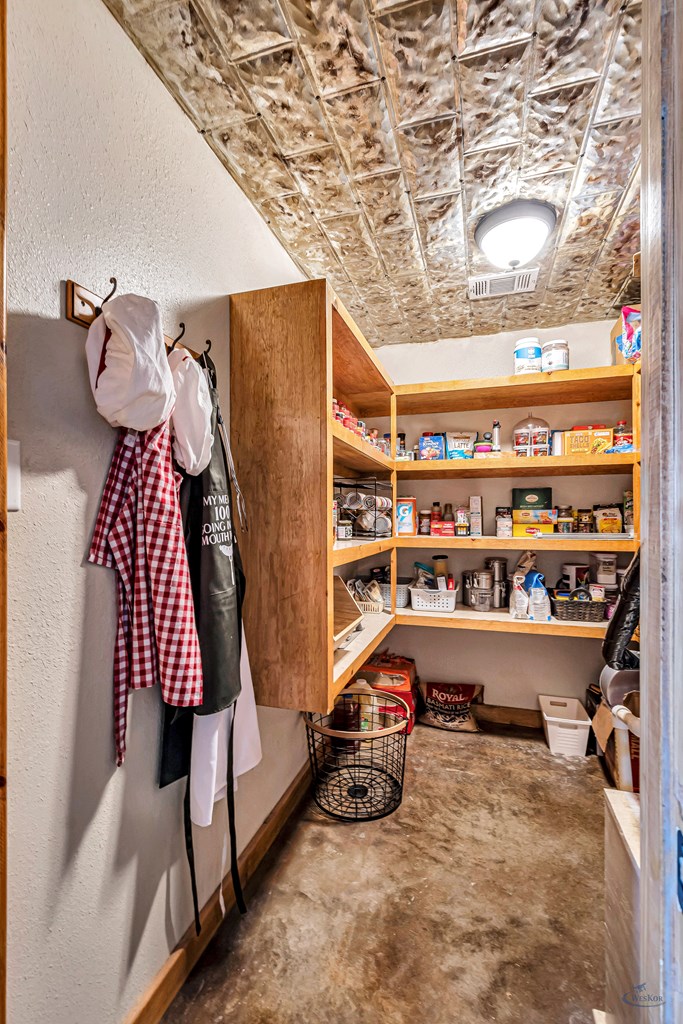 10500 E County Rd 90, Midland, Texas image 28