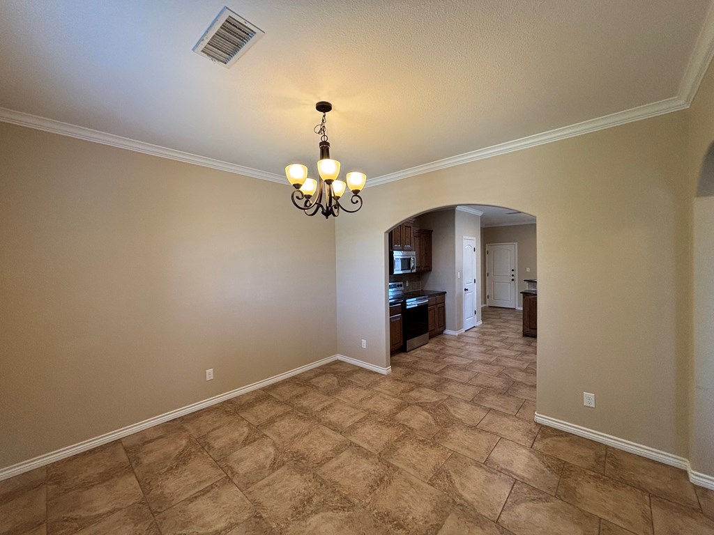 4304 San Pedro Court, Midland, Texas image 3