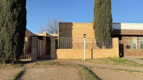 Townhouse For Sale - 905 N Kelly Ave<br/> Odessa, TX 79763