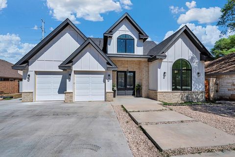 Homes For Sale - 5206 Green Tree Blvd<br/> Midland, TX 79707