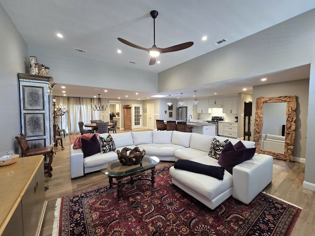 1909 N D St, Midland, Texas image 3