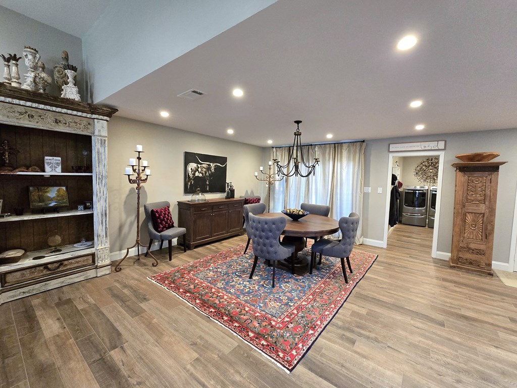 1909 N D St, Midland, Texas image 11