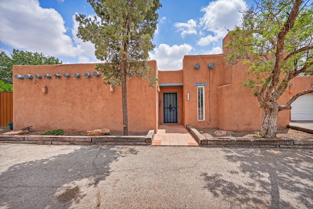 2309 W Golf Course Rd, Midland, Texas image 2