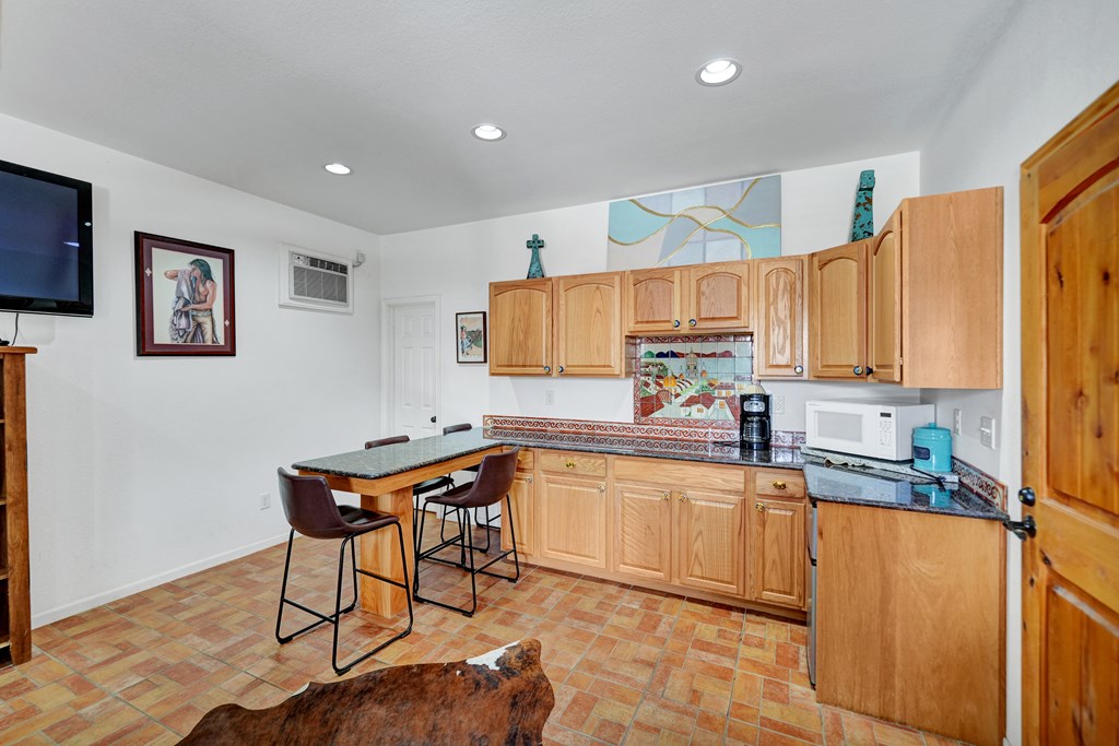 2309 W Golf Course Rd, Midland, Texas image 30