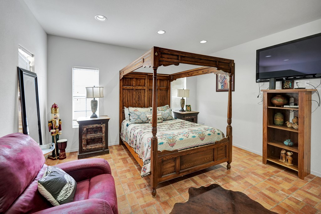 2309 W Golf Course Rd, Midland, Texas image 31
