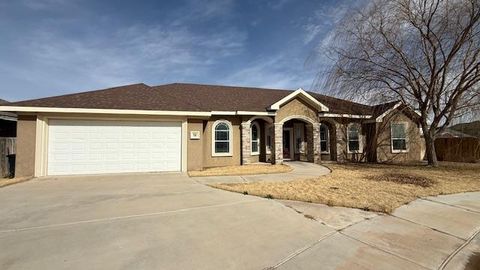 Homes For Sale - 14 Da Vinci Ct<br/> Odessa, TX 79765