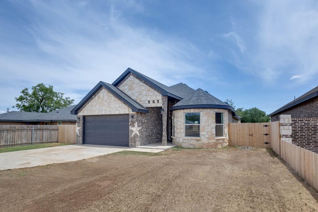 1207 Barnes Ave, Big Spring, Texas image 1
