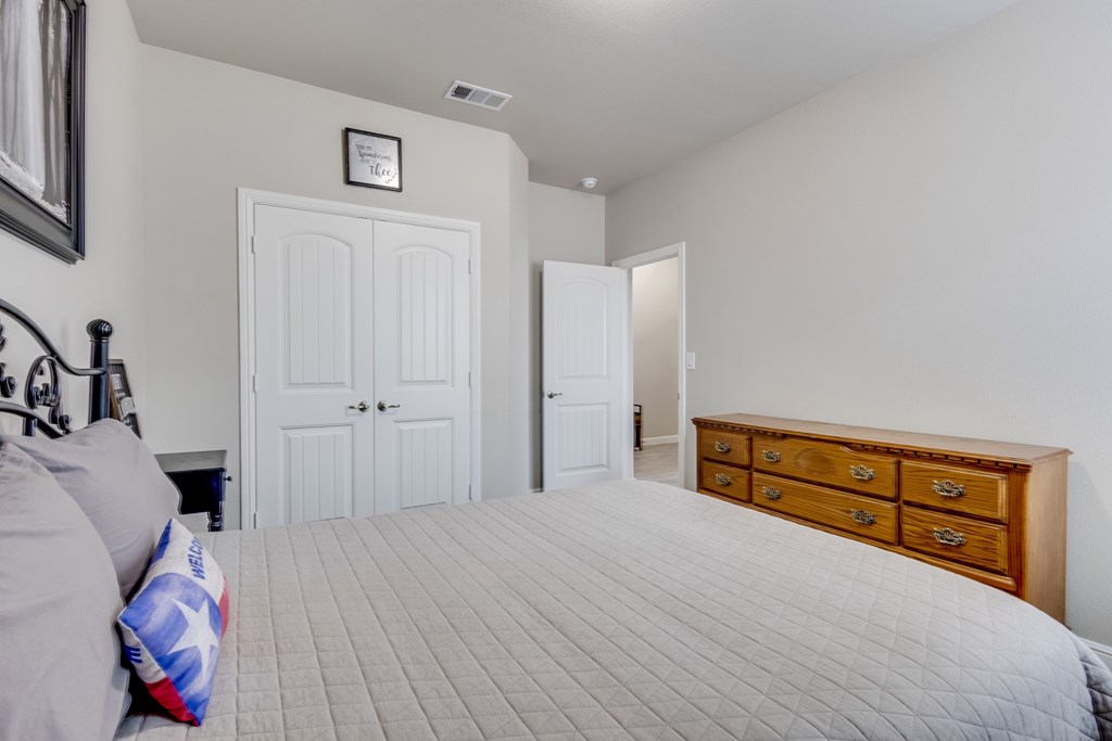 3206 Mearns Ct, Midland, Texas image 13
