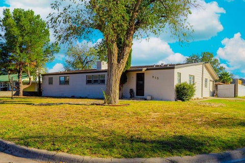Homes For Sale - 815 Sinclair Ave<br/> Midland County, Midland, TX 79705