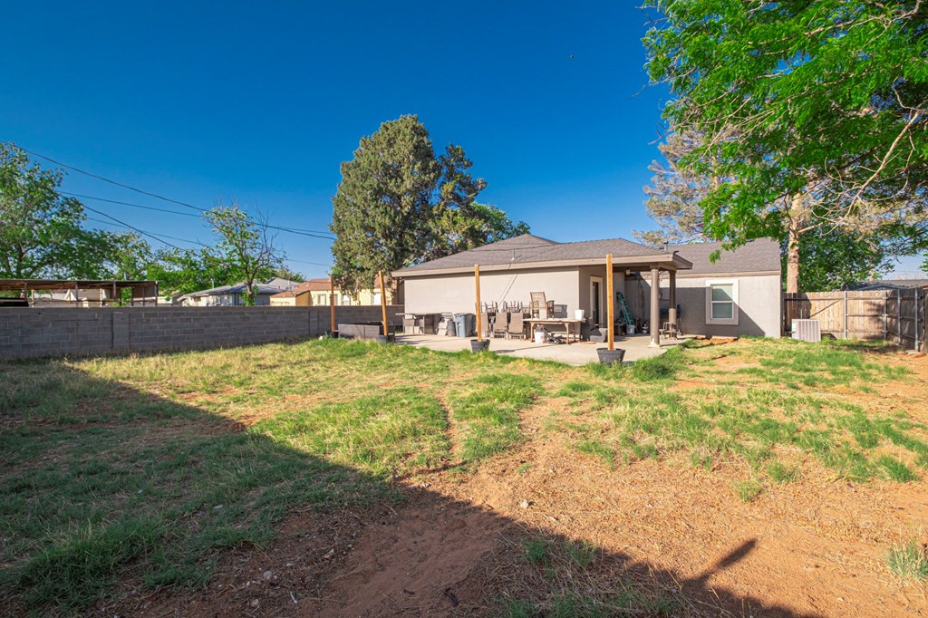 1105 NW 5th St, Andrews, Texas image 35
