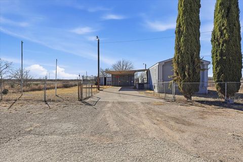 Mobile Home For Sale - 214 Peterson<br/> Big Spring, TX 79720