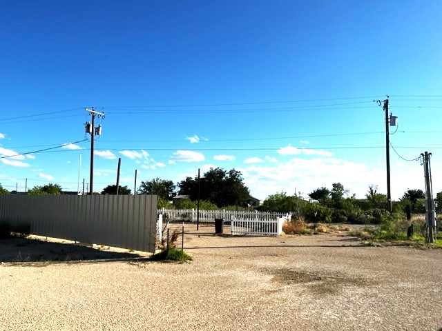 214 Ave E, Grandfalls, Texas image 6