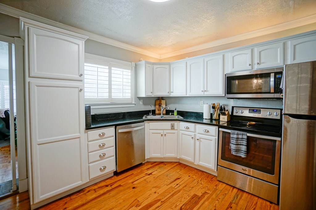 210 Club Dr, Midland, Texas image 9