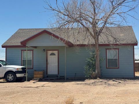 Homes For Sale - 504 N Wildcat Dr<br/> Winkler County, Wink, TX 79745