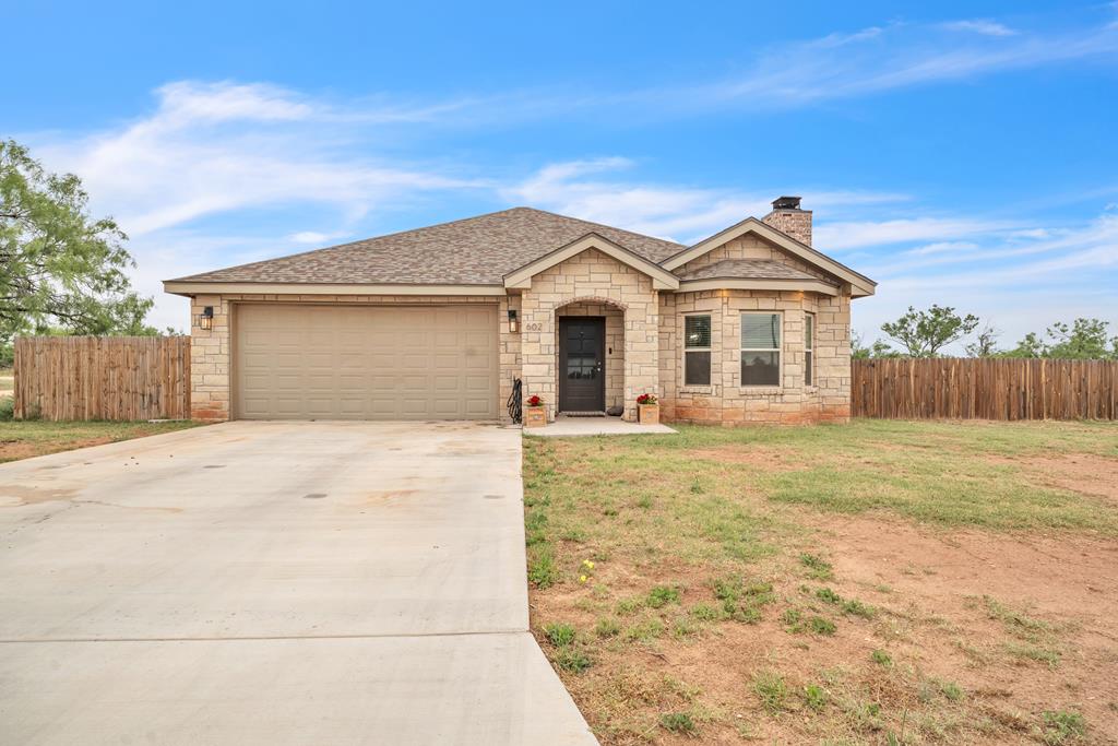 602 Frank Davis Ave, Coahoma, Texas image 1