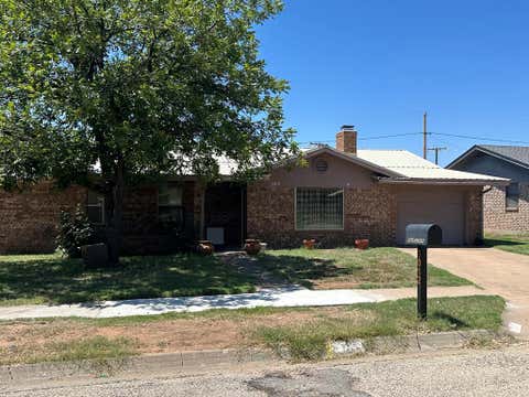Homes For Sale - 3012 42nd St<br/> Snyder, TX 79549