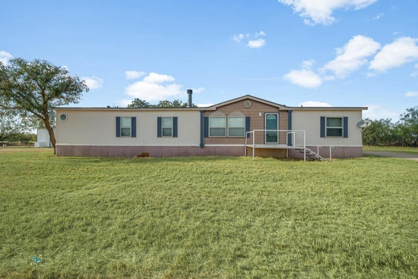 2303 N ANDERSON RD, BIG SPRING, TX 79720 - Image e4a86e01b06a82f8aa75cdeadd9b0b6b/2793100411