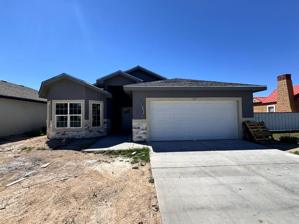 2006 S Normandy Lane, Pecos, Texas image 1