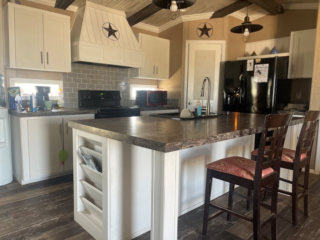 720 Mockingbird Lane, Fort Stockton, Texas image 4