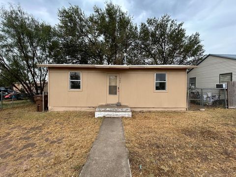 Homes For Sale - 503 S Aylesford St<br/> Howard County, Big Spring, TX 79720
