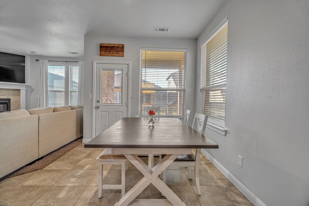8424 County Rd 113, Midland, Texas image 14