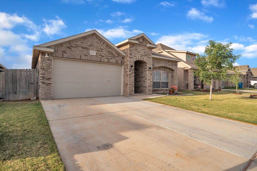8424 County Rd 113, Midland, Texas image 2
