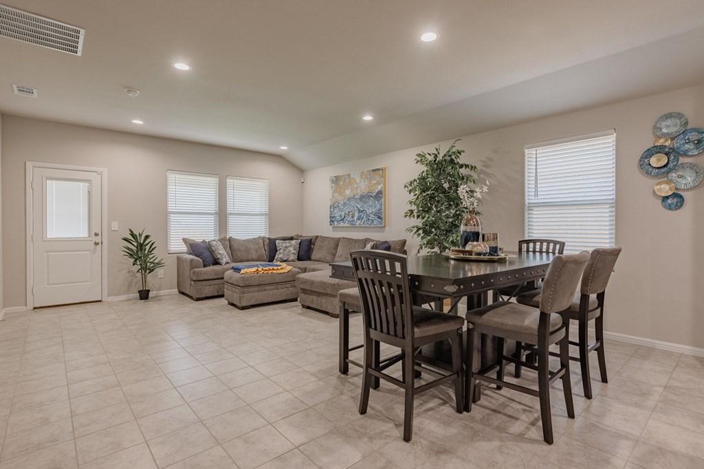 8217 E County Rd 114, Midland, Texas image 5