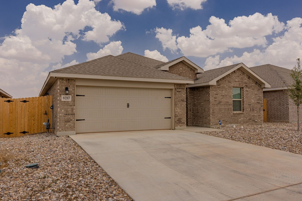 8217 E County Rd 114, Midland, Texas image 2