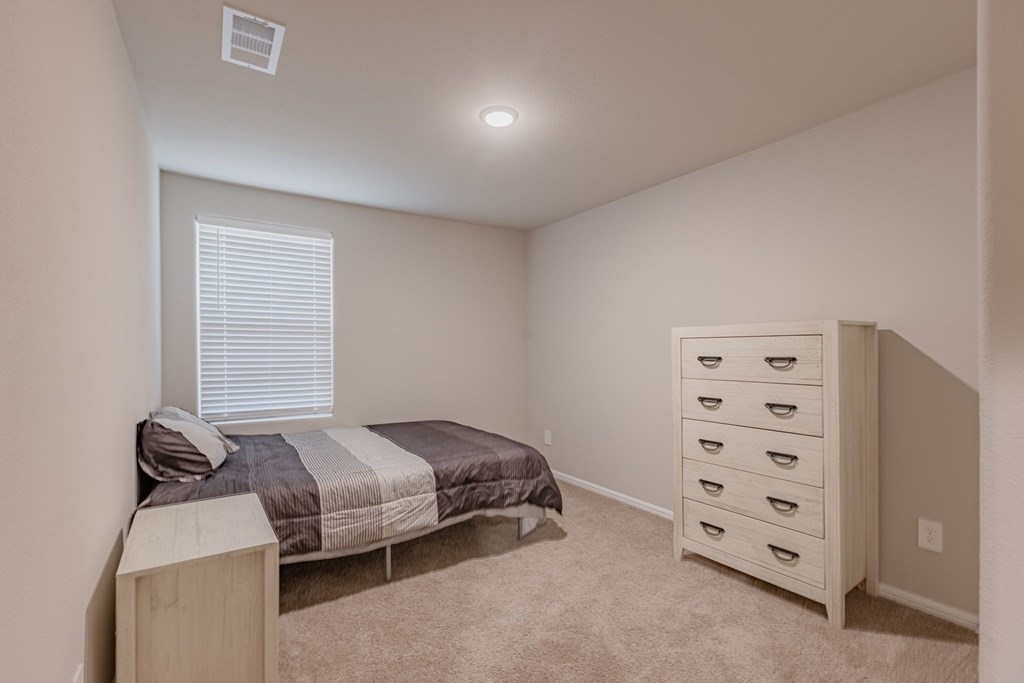 8217 E County Rd 114, Midland, Texas image 12