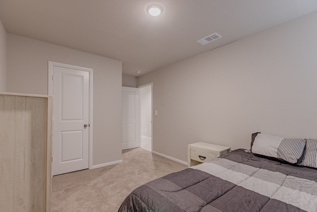 8217 E County Rd 114, Midland, Texas image 13
