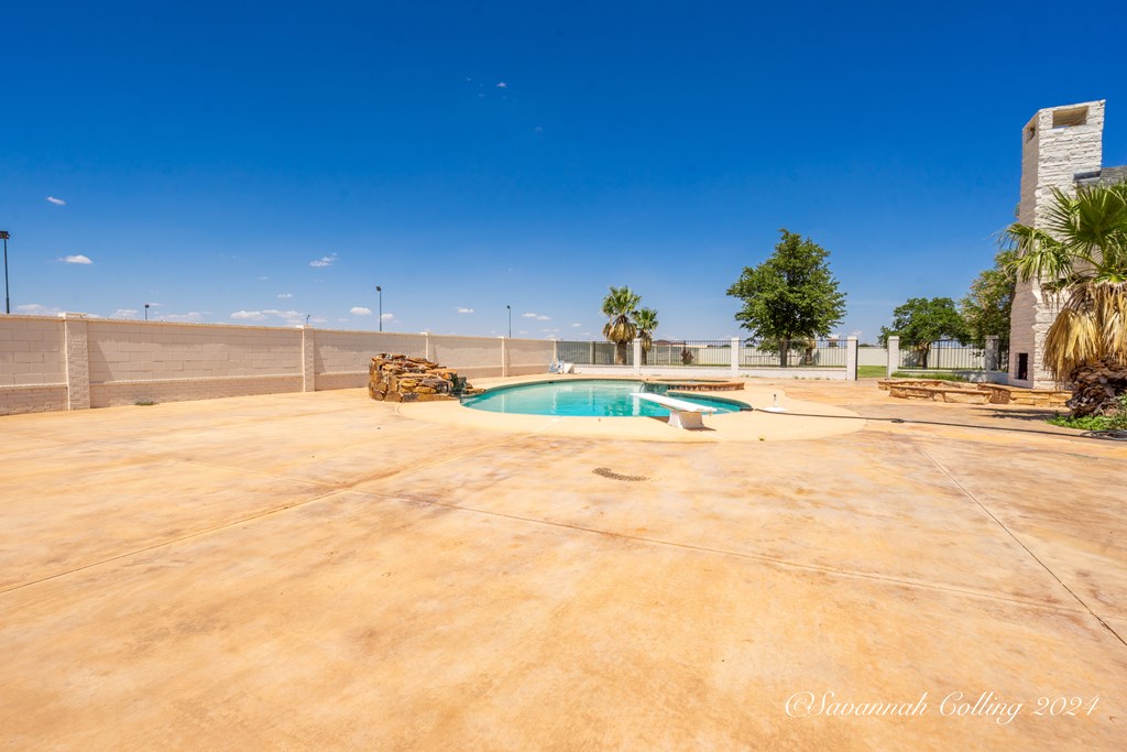 6814 W County Rd 50, Midland, Texas image 40