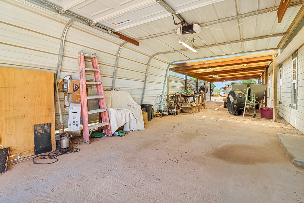 10965 E Emerson St, Gardendale, Texas image 28