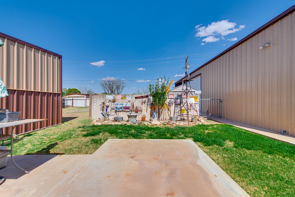 1002 Godfrey St, Midland, Texas image 41