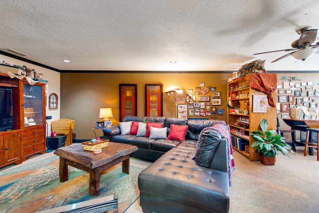 1002 Godfrey St, Midland, Texas image 48